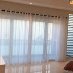 Curtains Vs. Blinds: Which Is Right For You?